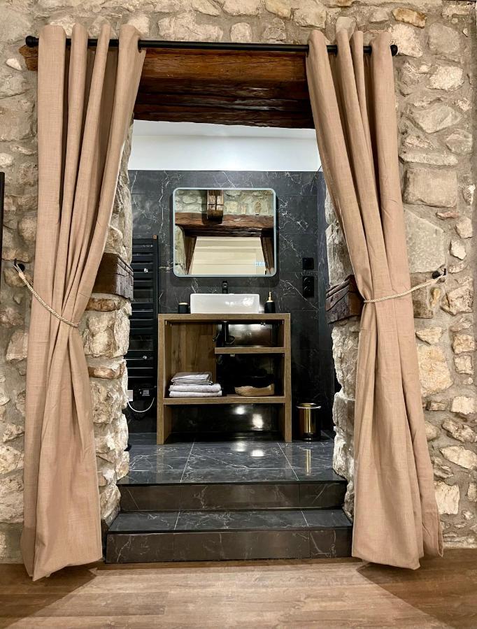 La Loge De Pierre Au Coeur De La Vieille Ville D 안시 외부 사진