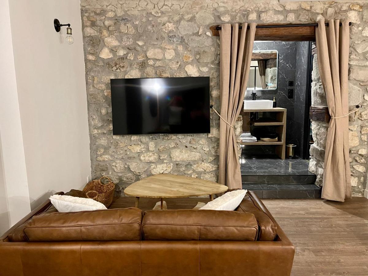 La Loge De Pierre Au Coeur De La Vieille Ville D 안시 외부 사진